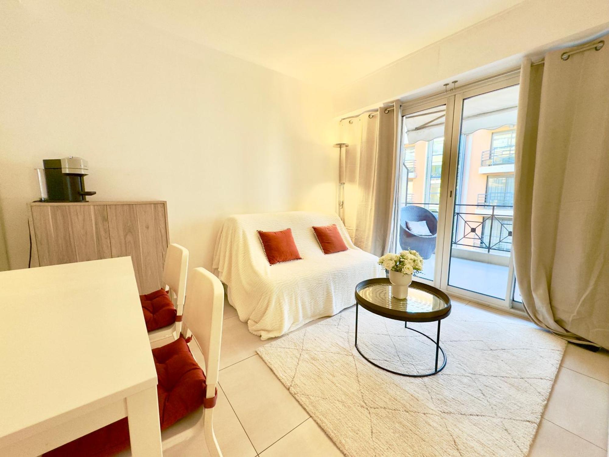 Superbe Appartement Avec Terrasse 1Mn Des Plages De La Croisette Κάννες Εξωτερικό φωτογραφία